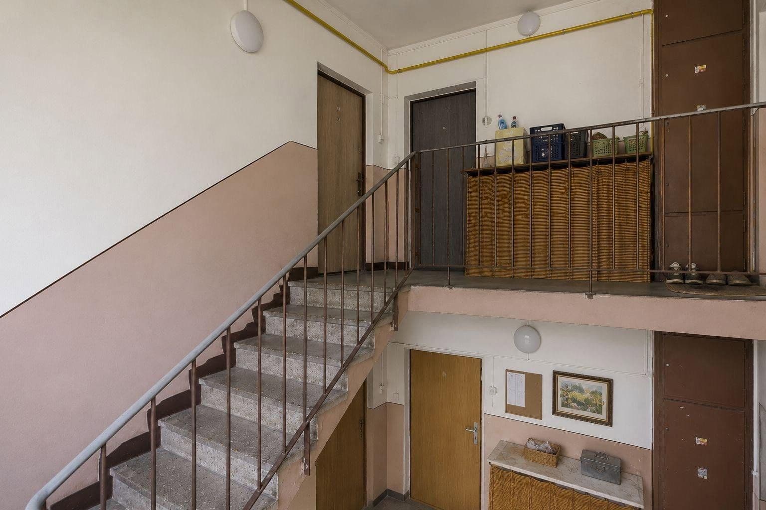 Predaj domu 1.278 m², pozemek 872 m², München, Bavorsko Predaj domu 1.278 m², pozemek 872 m², München, Bavorsko