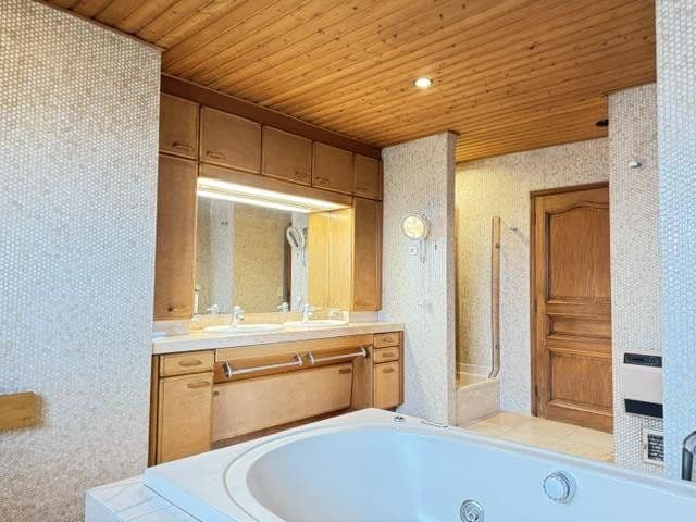 Predaj domu 204 m², pozemek 716 m², Kleinblittersdorf, Sársko Predaj domu 204 m², pozemek 716 m², Kleinblittersdorf, Sársko
