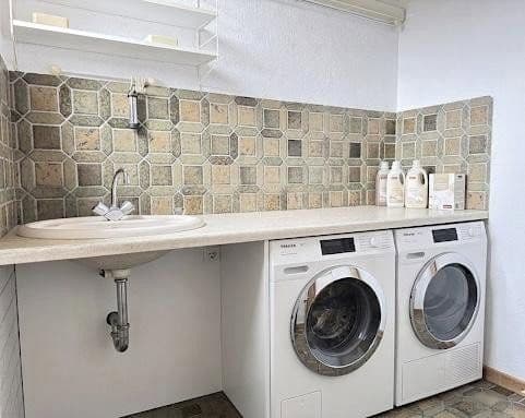 Predaj domu 204 m², pozemek 716 m², Kleinblittersdorf, Sársko Predaj domu 204 m², pozemek 716 m², Kleinblittersdorf, Sársko