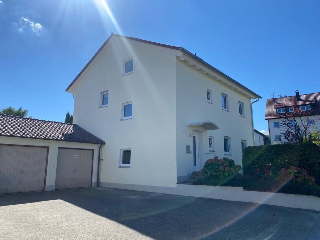 Prenájom bytu 2-izbový 55 m², August-Beckh-Weg 7, Friedrichshafen, Bádensko-Wurttembersko Prenájom bytu 2-izbový 55 m², August-Beckh-Weg 7, Friedrichshafen, Bádensko-Wurttembersko