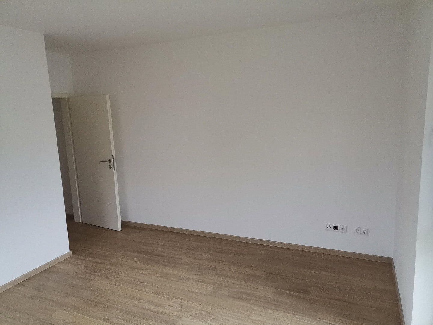 Predaj domu 392 m², pozemek 1.253 m², Bernau, Brandenbursko Predaj domu 392 m², pozemek 1.253 m², Bernau, Brandenbursko