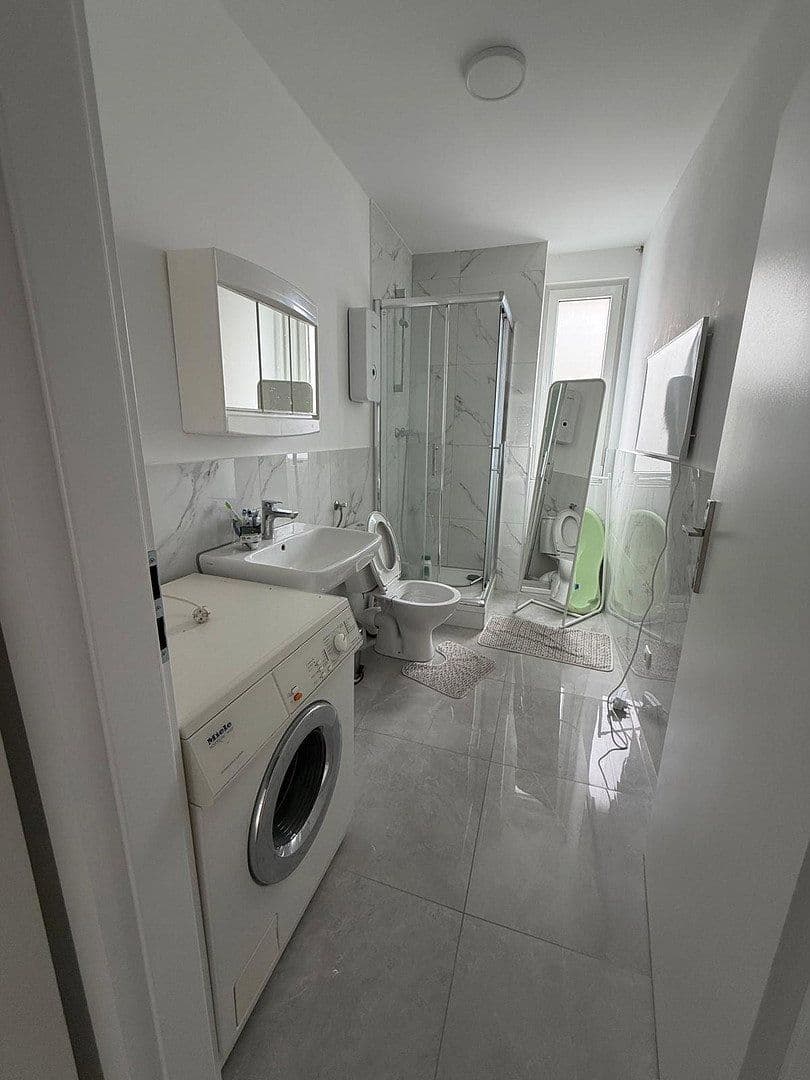 Prenájom bytu 60 m², Rosenthalstraße 7, Ludwigshafen am Rhein, Porýnie-Falcko Prenájom bytu 60 m², Rosenthalstraße 7, Ludwigshafen am Rhein, Porýnie-Falcko