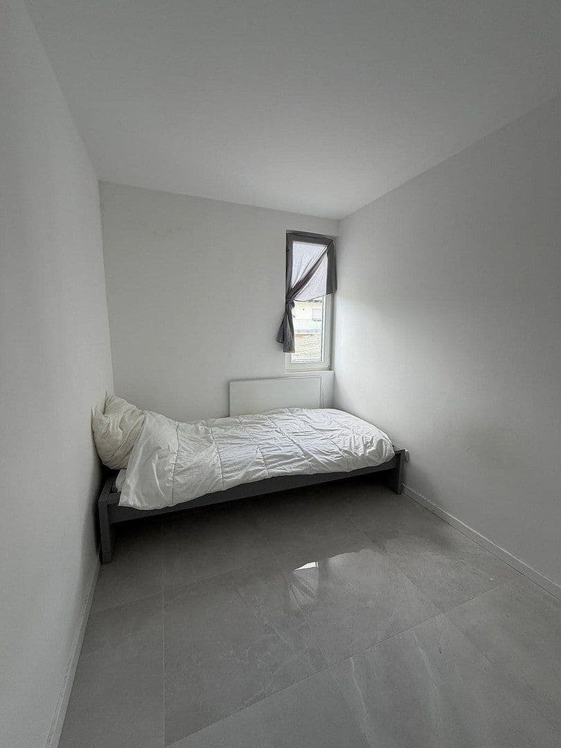 Prenájom bytu 60 m², Rosenthalstraße 7, Ludwigshafen am Rhein, Porýnie-Falcko Prenájom bytu 60 m², Rosenthalstraße 7, Ludwigshafen am Rhein, Porýnie-Falcko