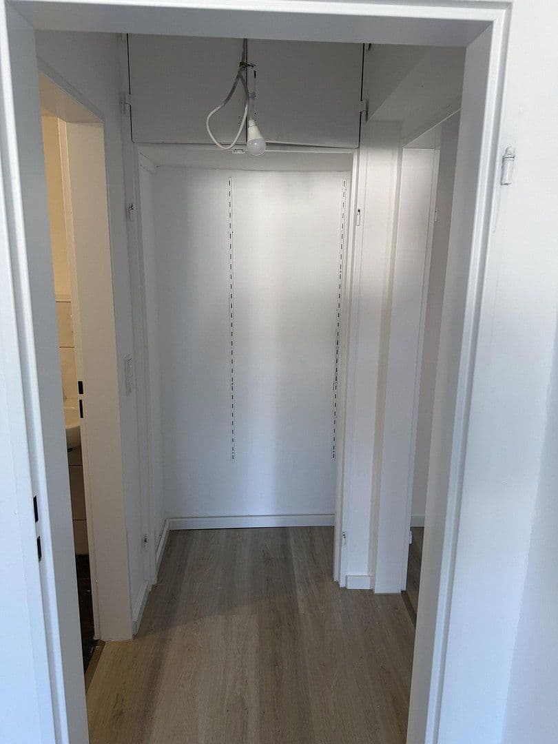 Prenájom bytu 2-izbový 63 m², Gerresheimer Straße 104, Hilden, Severné Porýnie - Westfálsko Prenájom bytu 2-izbový 63 m², Gerresheimer Straße 104, Hilden, Severné Porýnie - Westfálsko