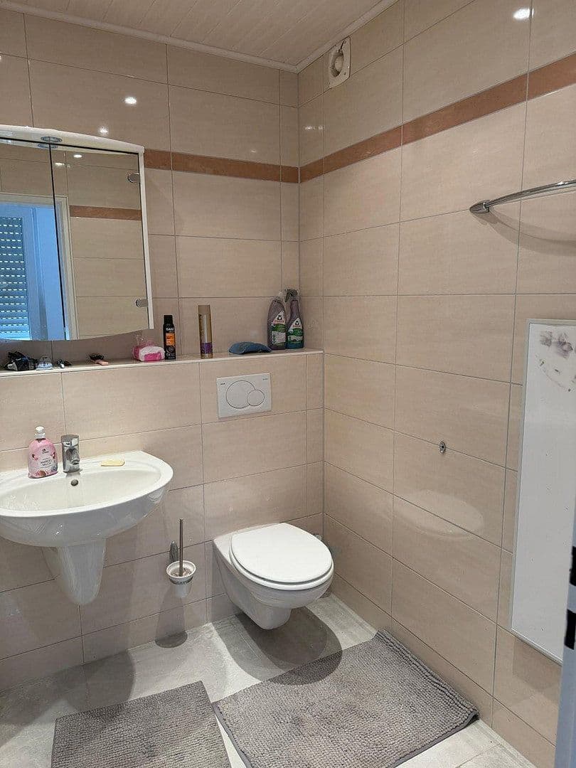 Prenájom bytu 60 m², Rosenthalstraße 7, Ludwigshafen am Rhein, Porýnie-Falcko Prenájom bytu 60 m², Rosenthalstraße 7, Ludwigshafen am Rhein, Porýnie-Falcko