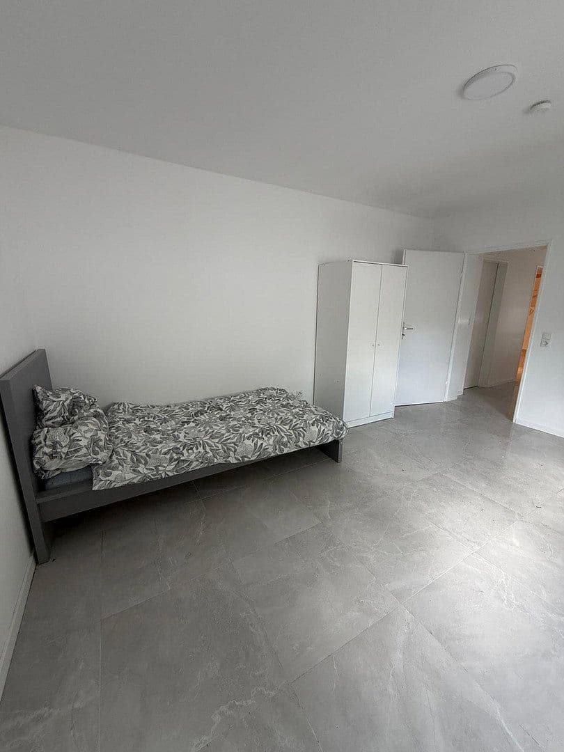 Prenájom bytu 60 m², Rosenthalstraße 7, Ludwigshafen am Rhein, Porýnie-Falcko Prenájom bytu 60 m², Rosenthalstraße 7, Ludwigshafen am Rhein, Porýnie-Falcko