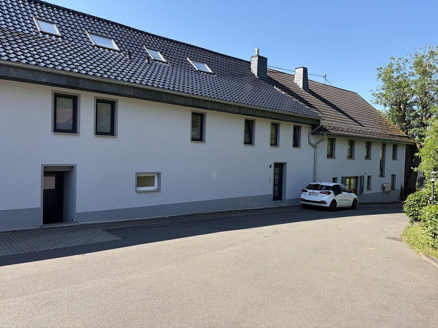 Prenájom bytu 3-izbový 85 m², Oberlauch, Porýnie-Falcko Prenájom bytu 3-izbový 85 m², Oberlauch, Porýnie-Falcko