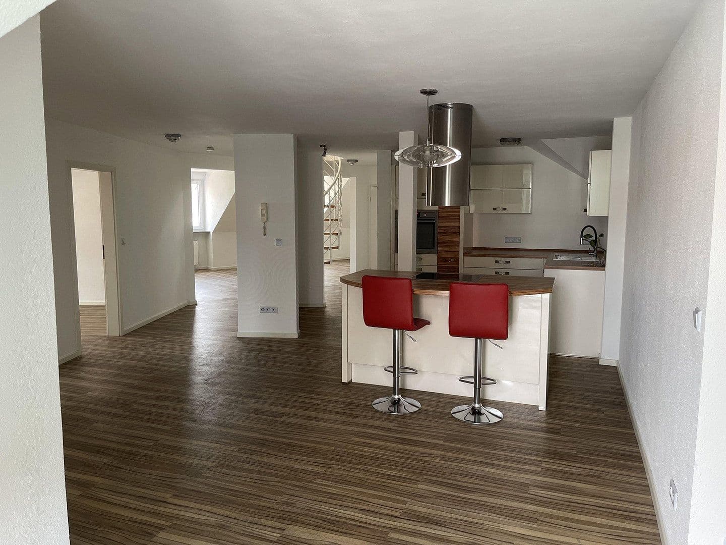 Predaj bytu 3-izbový 148 m², Winnenden, Bádensko-Wurttembersko Predaj bytu 3-izbový 148 m², Winnenden, Bádensko-Wurttembersko