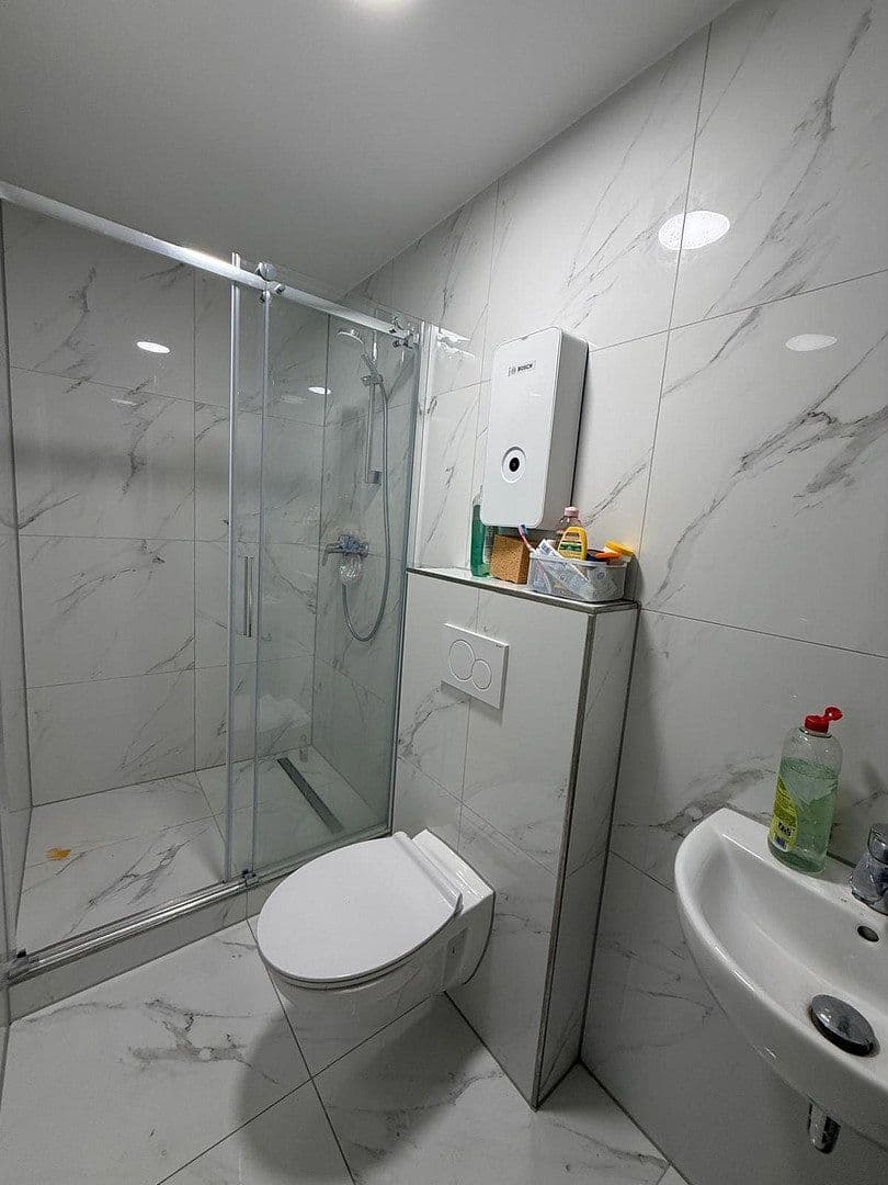 Prenájom bytu 54 m², Rosenstraße 16, Ludwigshafen am Rhein, Porýnie-Falcko Prenájom bytu 54 m², Rosenstraße 16, Ludwigshafen am Rhein, Porýnie-Falcko