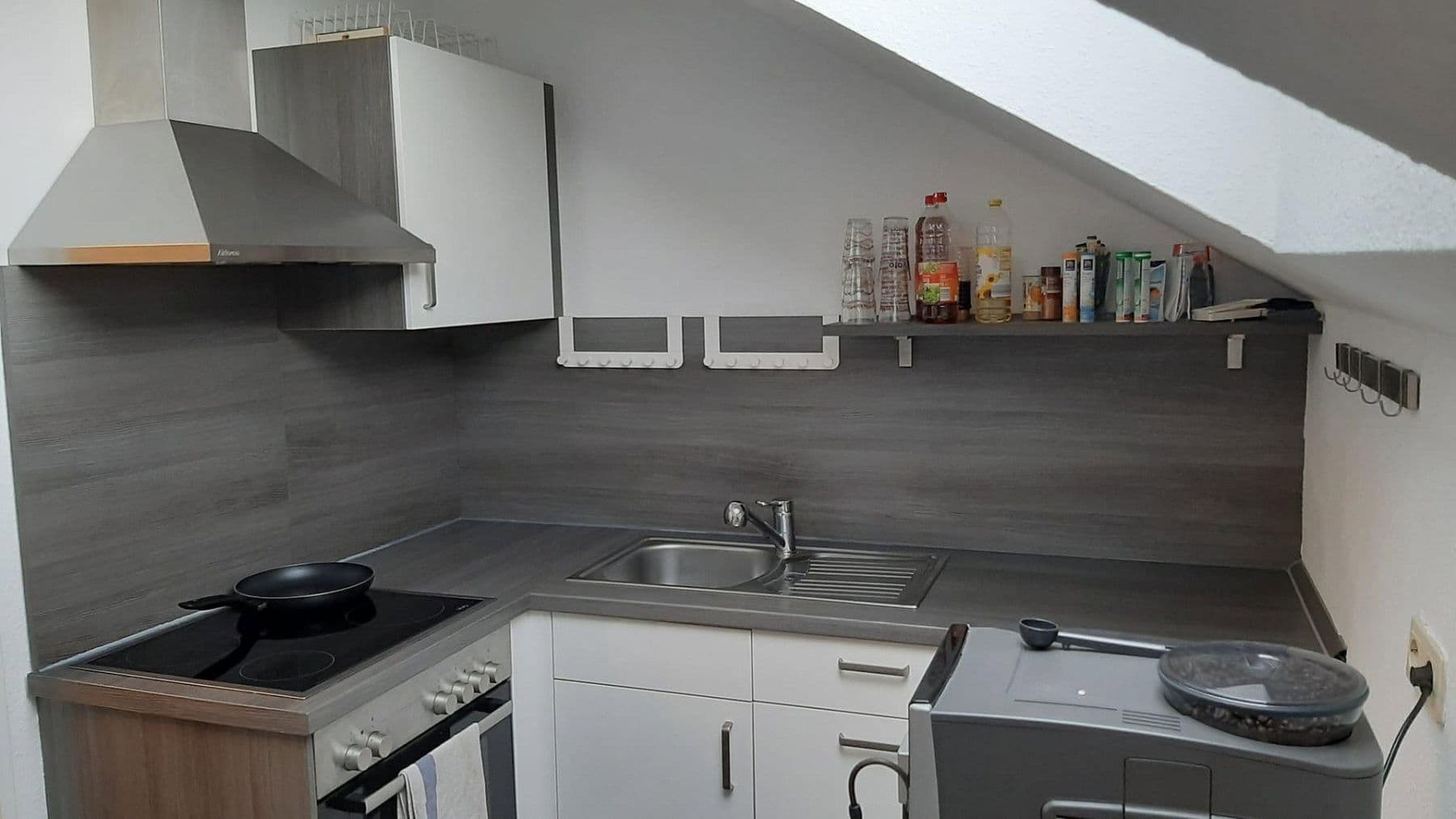 Prenájom bytu 2-izbový 64 m², Frankental, Porýnie-Falcko Prenájom bytu 2-izbový 64 m², Frankental, Porýnie-Falcko