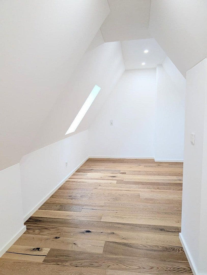 Predaj bytu 3-izbový 112 m², Neuburger Straße 3, Augsburg, Bavorsko Predaj bytu 3-izbový 112 m², Neuburger Straße 3, Augsburg, Bavorsko