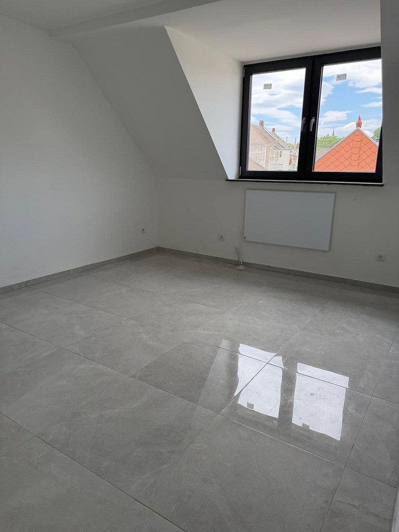 Prenájom bytu 61 m², Altriper Straße 56, Ludwigshafen am Rhein, Porýnie-Falcko Prenájom bytu 61 m², Altriper Straße 56, Ludwigshafen am Rhein, Porýnie-Falcko