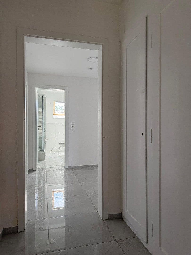 Prenájom bytu 61 m², Altriper Straße 56, Ludwigshafen am Rhein, Porýnie-Falcko Prenájom bytu 61 m², Altriper Straße 56, Ludwigshafen am Rhein, Porýnie-Falcko