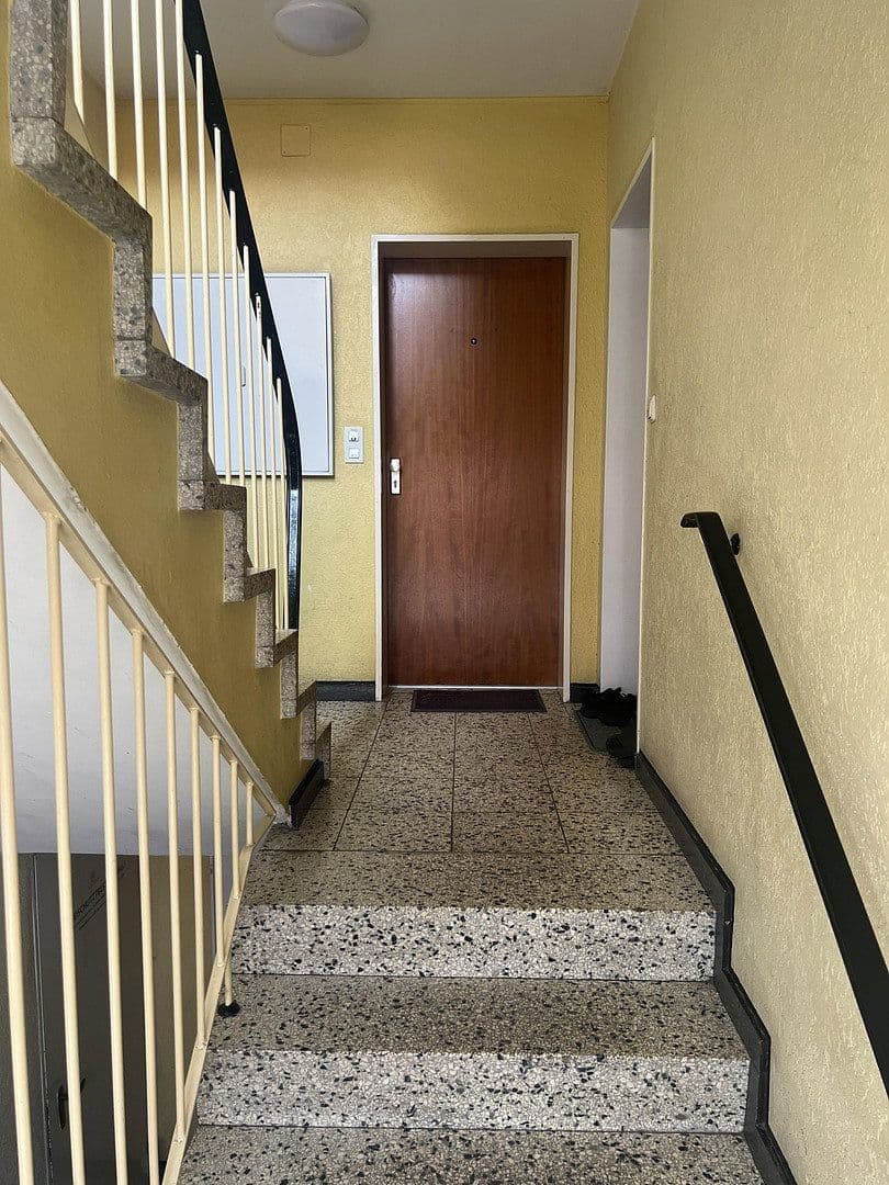 Prenájom bytu 1-izbový 26 m², Oberhausen, Severné Porýnie - Westfálsko Prenájom bytu 1-izbový 26 m², Oberhausen, Severné Porýnie - Westfálsko