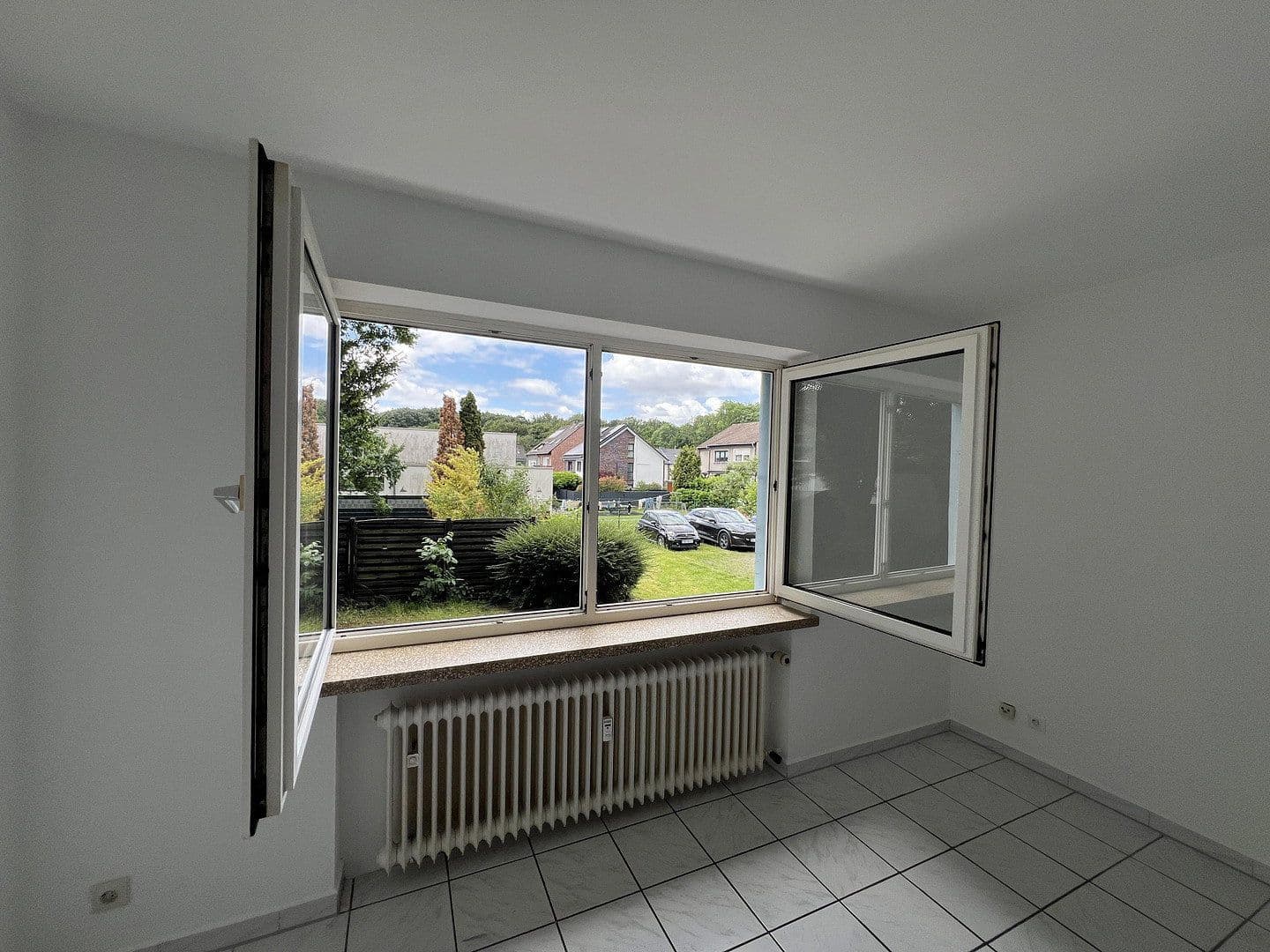 Prenájom bytu 1-izbový 26 m², Oberhausen, Severné Porýnie - Westfálsko Prenájom bytu 1-izbový 26 m², Oberhausen, Severné Porýnie - Westfálsko