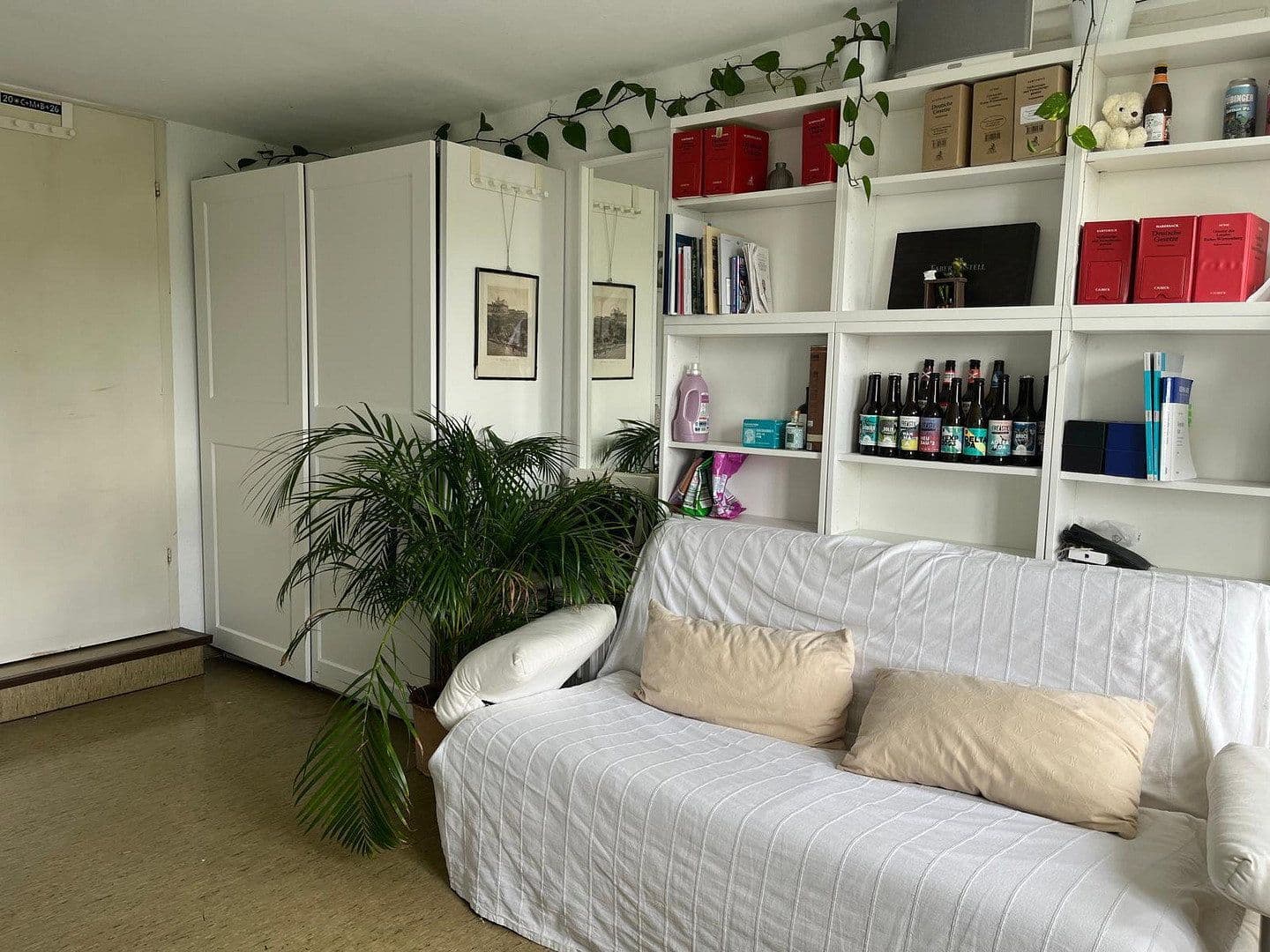 Prenájom bytu 18 m², Neckarhalde 5, Tübingen, Bádensko-Wurttembersko Prenájom bytu 18 m², Neckarhalde 5, Tübingen, Bádensko-Wurttembersko