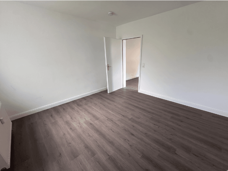 Prenájom bytu 4-izbový 78 m², Neukieritzsch, Sasko Prenájom bytu 4-izbový 78 m², Neukieritzsch, Sasko