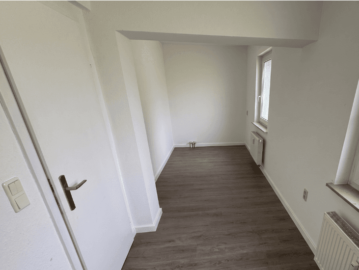 Prenájom bytu 4-izbový 78 m², Neukieritzsch, Sasko Prenájom bytu 4-izbový 78 m², Neukieritzsch, Sasko