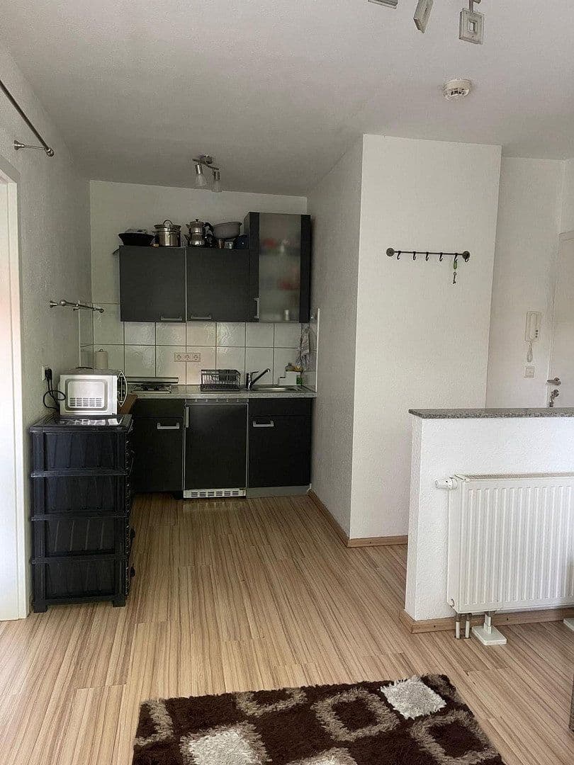 Prenájom bytu 2-izbový 42 m², St.-Georgen-Straße 1, Pforzheim, Bádensko-Wurttembersko Prenájom bytu 2-izbový 42 m², St.-Georgen-Straße 1, Pforzheim, Bádensko-Wurttembersko