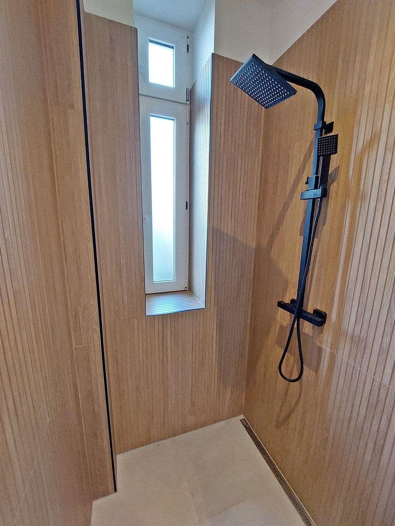 Predaj bytu 3-izbový 85 m², Ludwigshafen, Porýnie-Falcko Predaj bytu 3-izbový 85 m², Ludwigshafen, Porýnie-Falcko