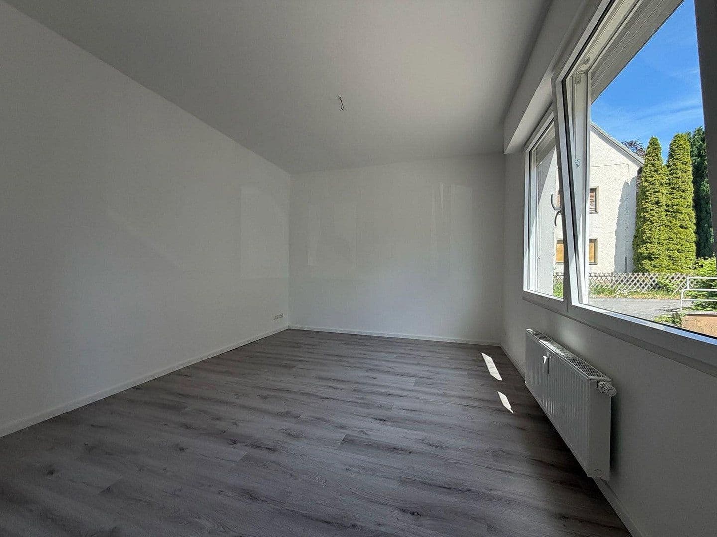 Prenájom bytu 3-izbový 73 m², Menden (Sauerland), Severné Porýnie - Westfálsko Prenájom bytu 3-izbový 73 m², Menden (Sauerland), Severné Porýnie - Westfálsko