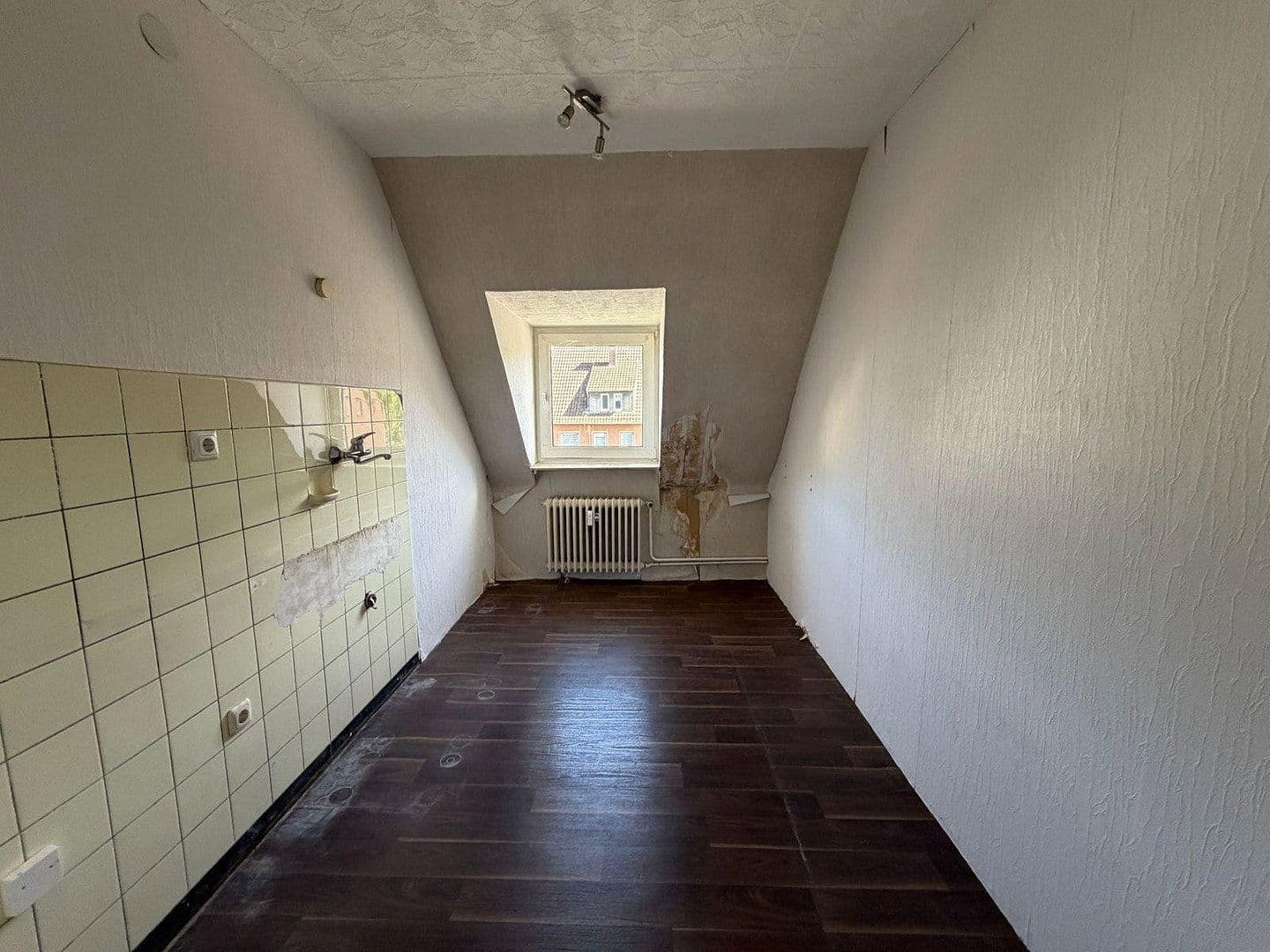Prenájom bytu 3-izbový 80 m², Menden (Sauerland), Severné Porýnie - Westfálsko Prenájom bytu 3-izbový 80 m², Menden (Sauerland), Severné Porýnie - Westfálsko