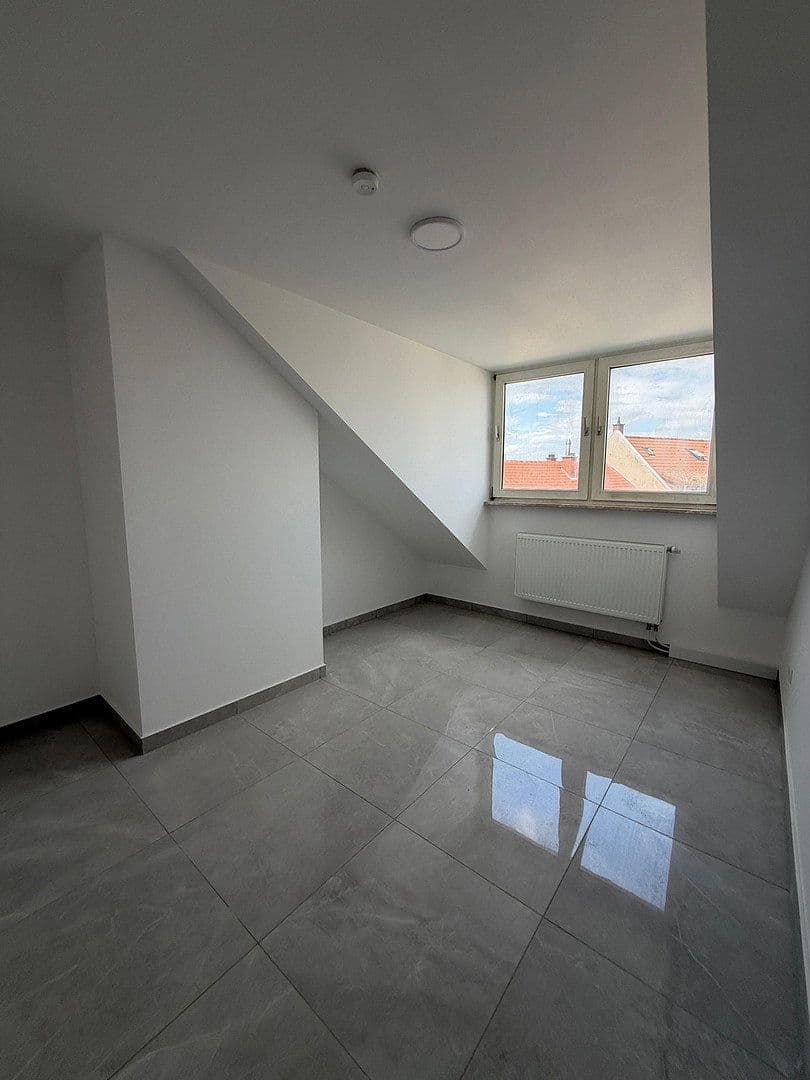 Prenájom bytu 71 m², Goerdelerplatz 10, Ludwigshafen am Rhein, Porýnie-Falcko Prenájom bytu 71 m², Goerdelerplatz 10, Ludwigshafen am Rhein, Porýnie-Falcko