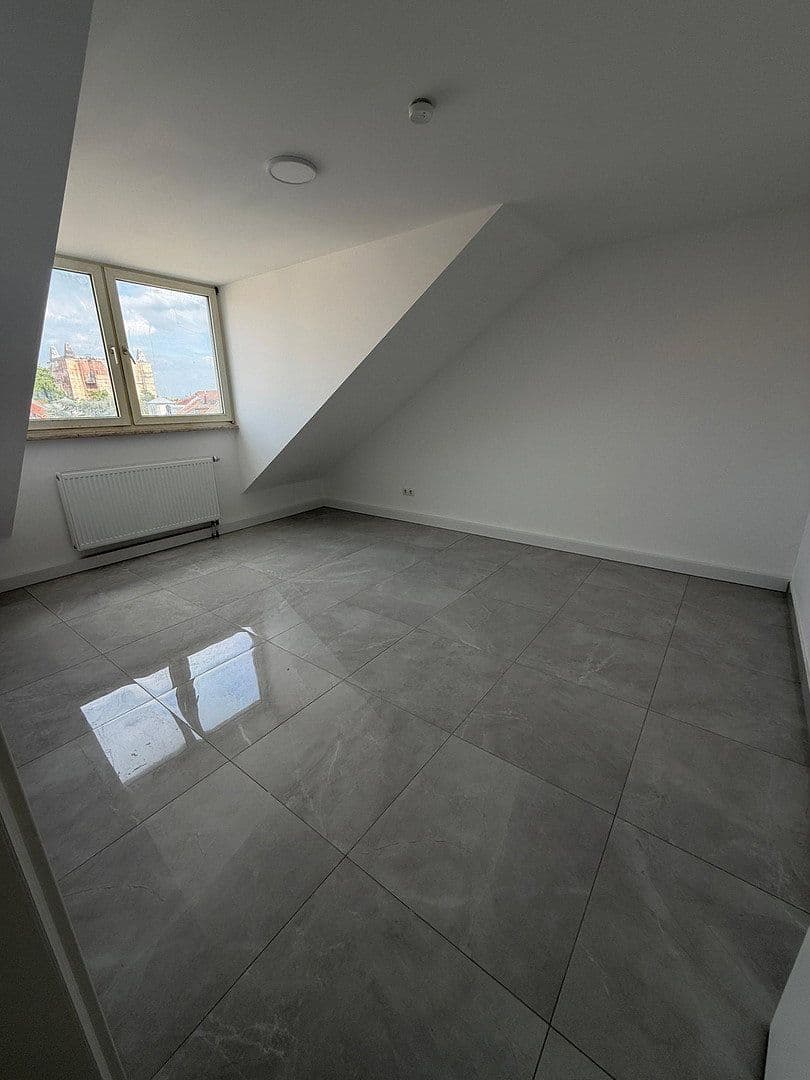 Prenájom bytu 71 m², Goerdelerplatz 10, Ludwigshafen am Rhein, Porýnie-Falcko Prenájom bytu 71 m², Goerdelerplatz 10, Ludwigshafen am Rhein, Porýnie-Falcko