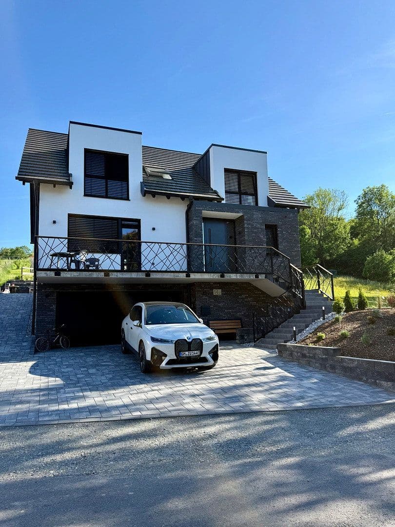 Predaj domu 181 m², pozemek 999 m², Niederhof, Waldbröl, Severné Porýnie - Westfálsko Predaj domu 181 m², pozemek 999 m², Niederhof, Waldbröl, Severné Porýnie - Westfálsko