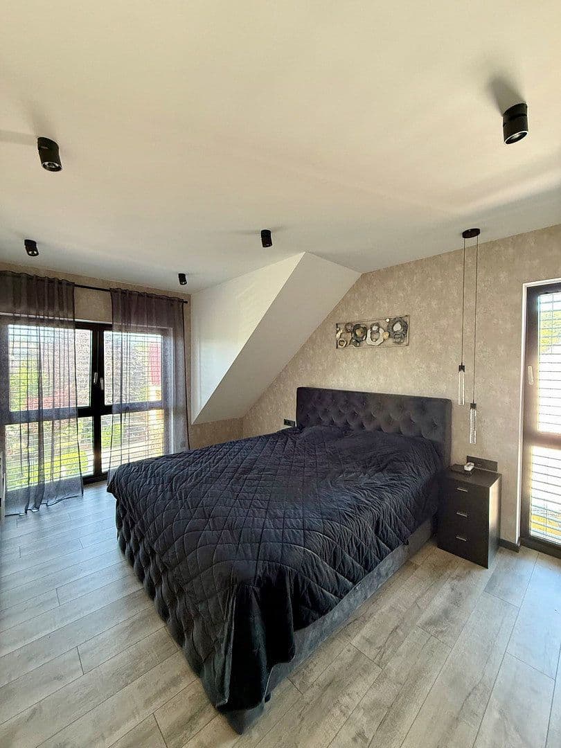 Predaj domu 181 m², pozemek 999 m², Niederhof, Waldbröl, Severné Porýnie - Westfálsko Predaj domu 181 m², pozemek 999 m², Niederhof, Waldbröl, Severné Porýnie - Westfálsko