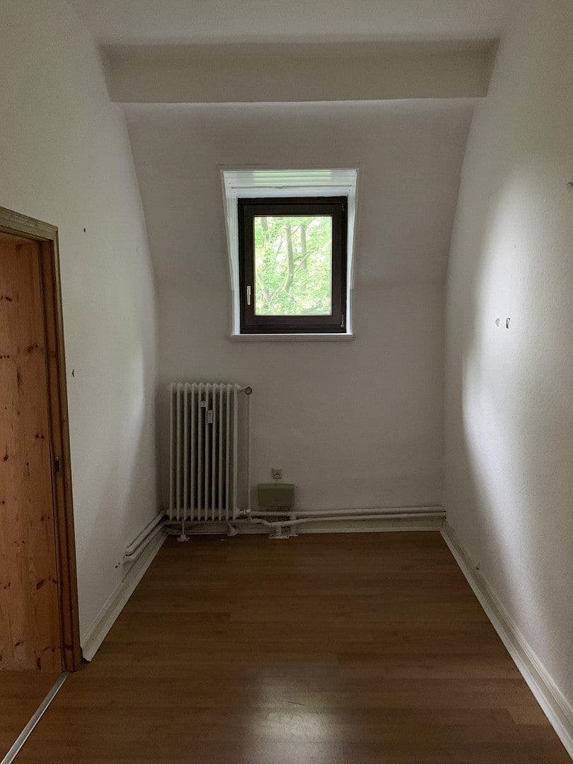 Prenájom bytu 4-izbový 127 m², Mönchengladbach, Severné Porýnie - Westfálsko Prenájom bytu 4-izbový 127 m², Mönchengladbach, Severné Porýnie - Westfálsko