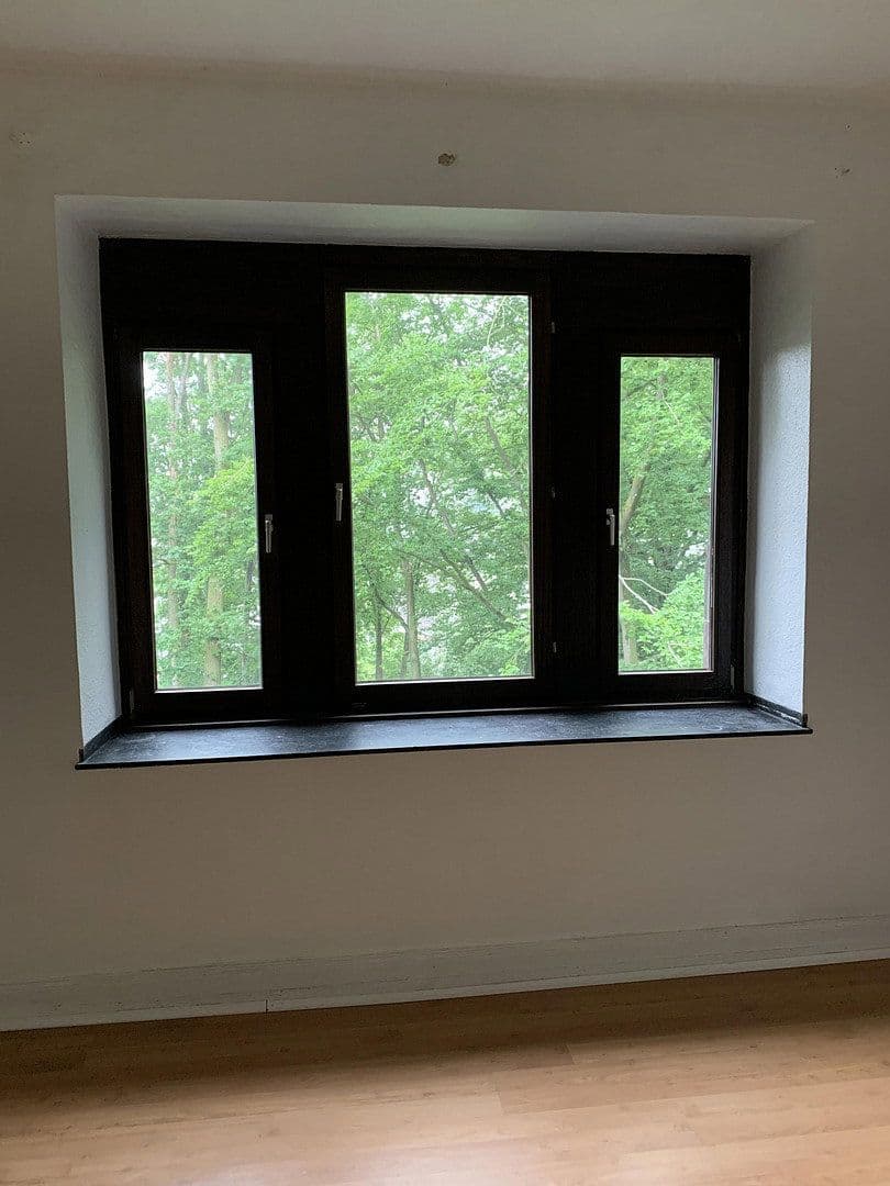 Prenájom bytu 4-izbový 127 m², Mönchengladbach, Severné Porýnie - Westfálsko Prenájom bytu 4-izbový 127 m², Mönchengladbach, Severné Porýnie - Westfálsko