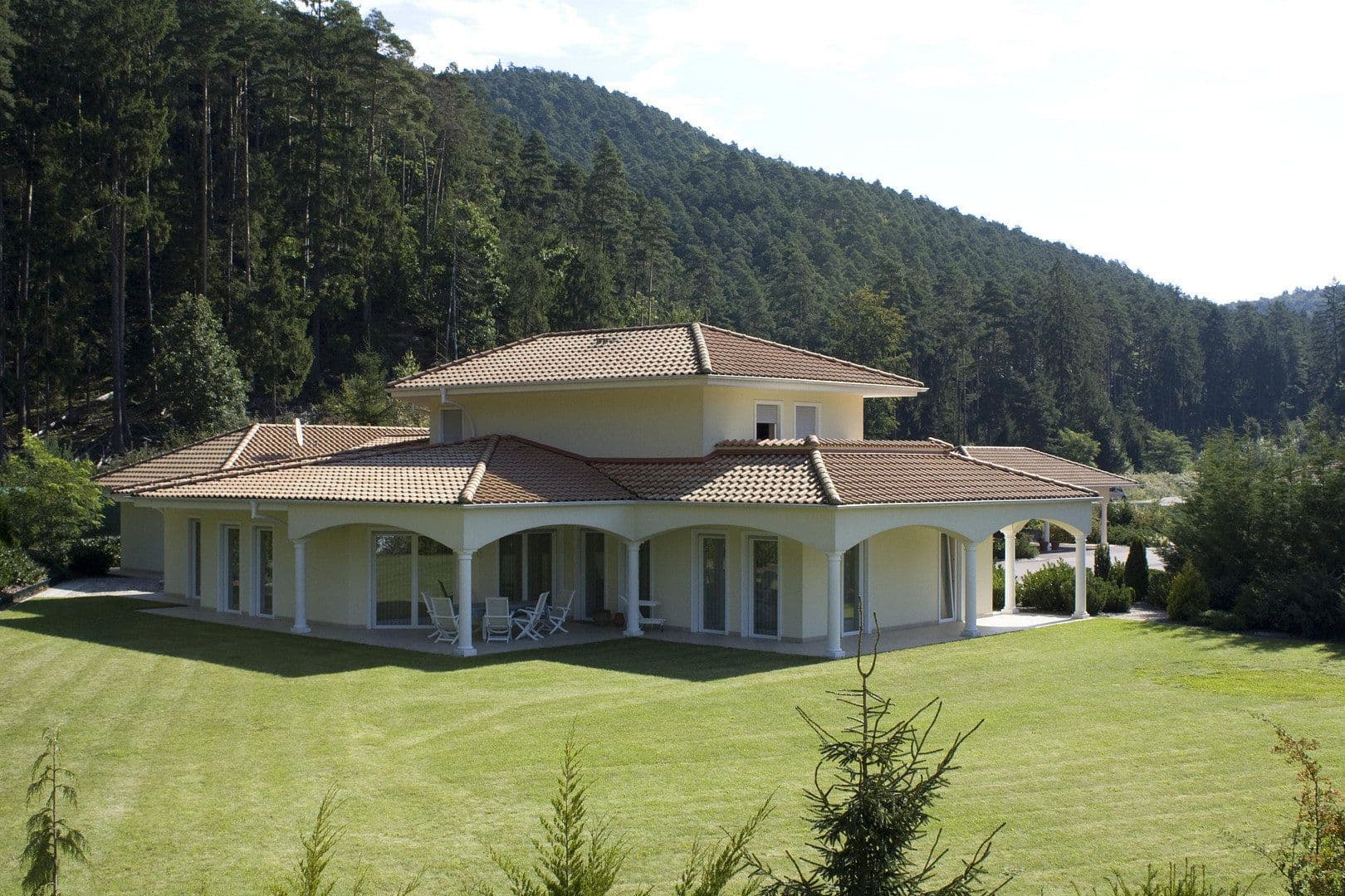 Predaj domu 383 m², pozemek 4.600 m², Gewerbepark Neudahn 1, Nr. 13A, Dahn, Porýnie-Falcko Predaj domu 383 m², pozemek 4.600 m², Gewerbepark Neudahn 1, Nr. 13A, Dahn, Porýnie-Falcko