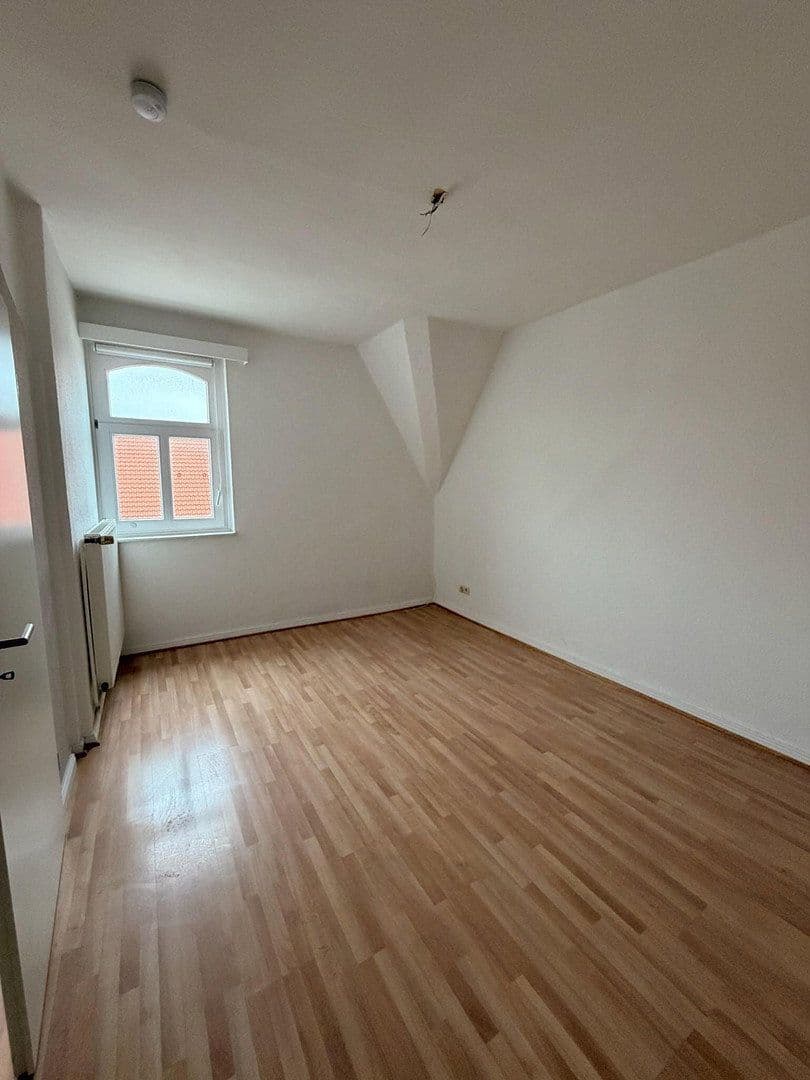 Prenájom bytu 3-izbový 100 m², Martinistr. 17a, Osnabrück, Dolné Sasko Prenájom bytu 3-izbový 100 m², Martinistr. 17a, Osnabrück, Dolné Sasko
