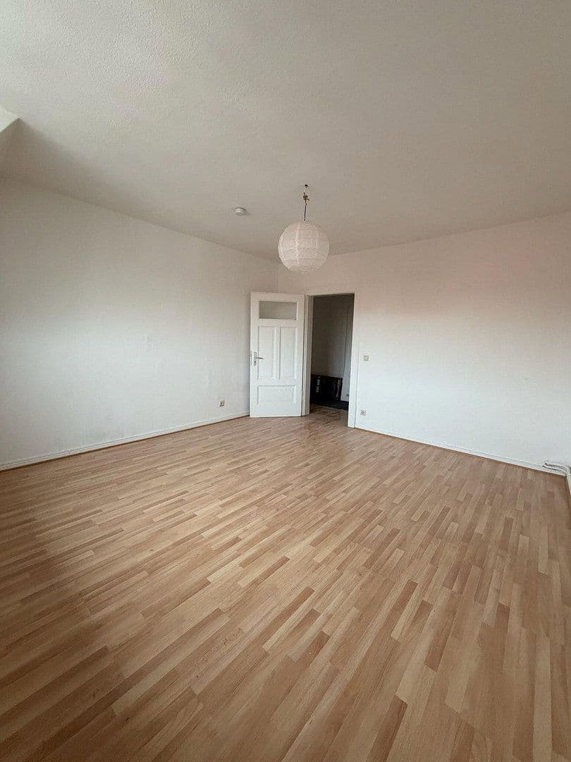 Prenájom bytu 3-izbový 100 m², Martinistr. 17a, Osnabrück, Dolné Sasko Prenájom bytu 3-izbový 100 m², Martinistr. 17a, Osnabrück, Dolné Sasko