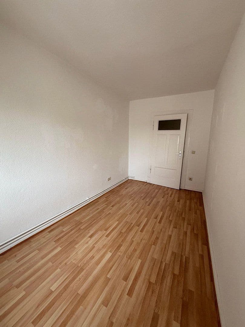 Prenájom bytu 3-izbový 100 m², Martinistr. 17a, Osnabrück, Dolné Sasko Prenájom bytu 3-izbový 100 m², Martinistr. 17a, Osnabrück, Dolné Sasko