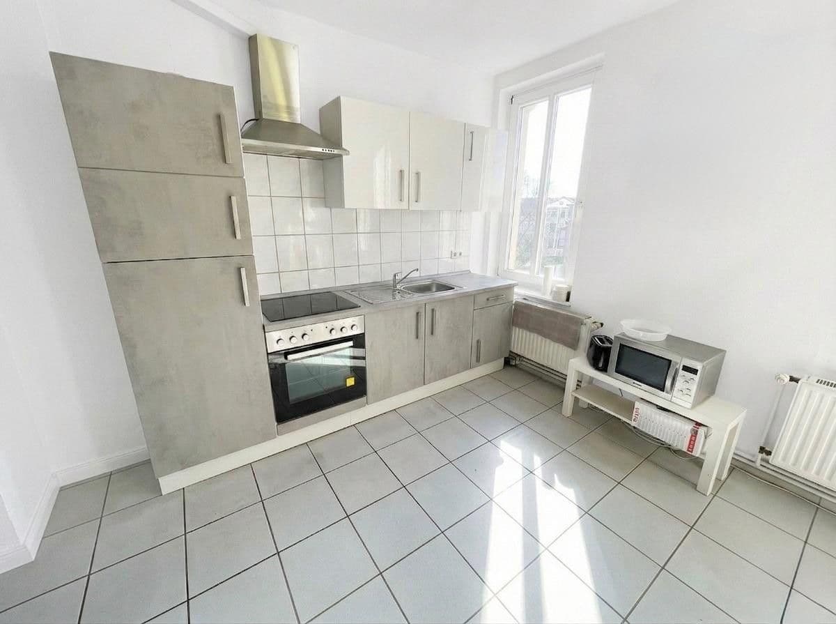 Prenájom bytu 3-izbový 100 m², Martinistr. 17a, Osnabrück, Dolné Sasko Prenájom bytu 3-izbový 100 m², Martinistr. 17a, Osnabrück, Dolné Sasko