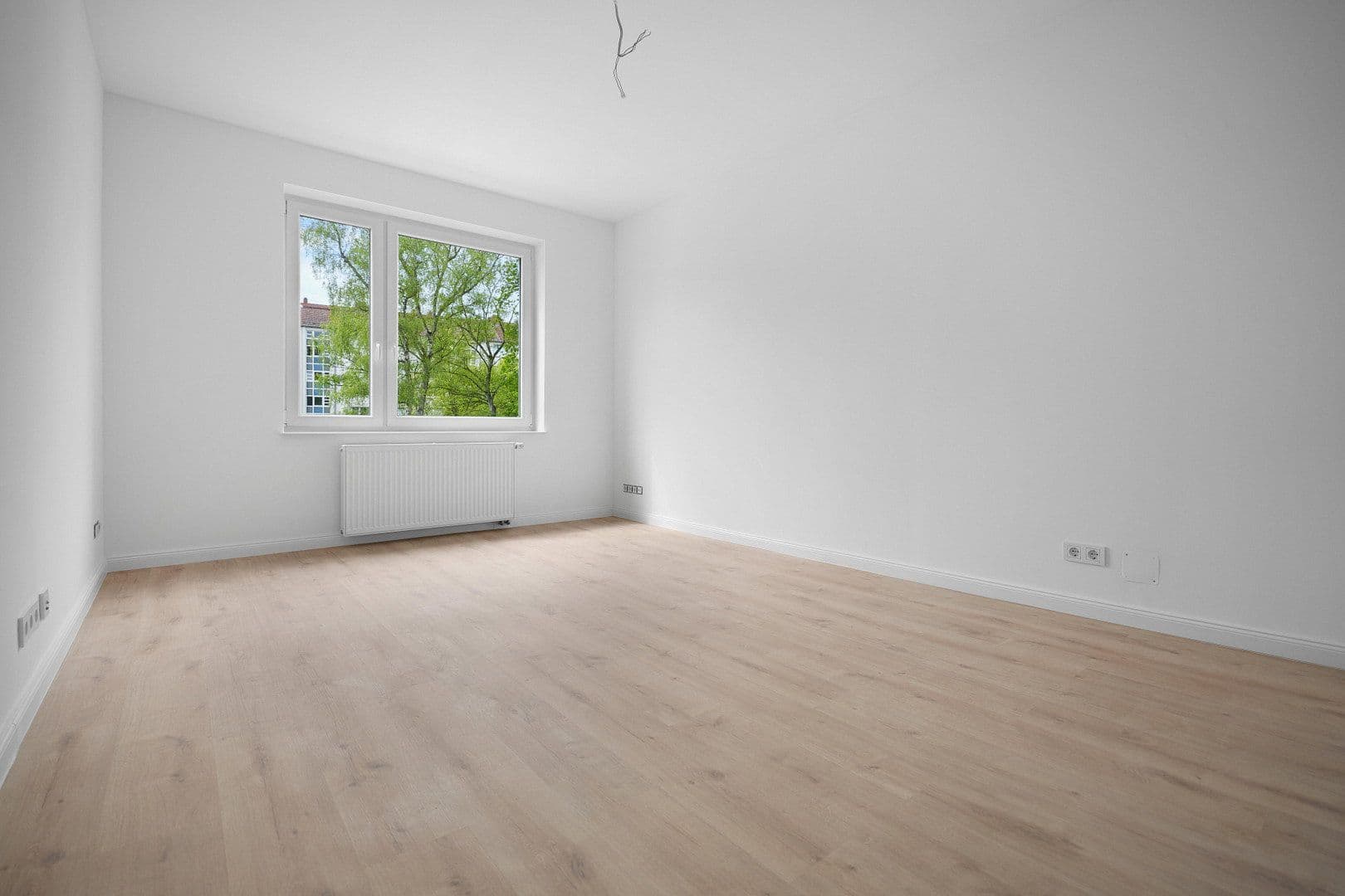 Prenájom bytu 3-izbový 63 m², Waßmannstr. 9, Hannover, Dolné Sasko Prenájom bytu 3-izbový 63 m², Waßmannstr. 9, Hannover, Dolné Sasko