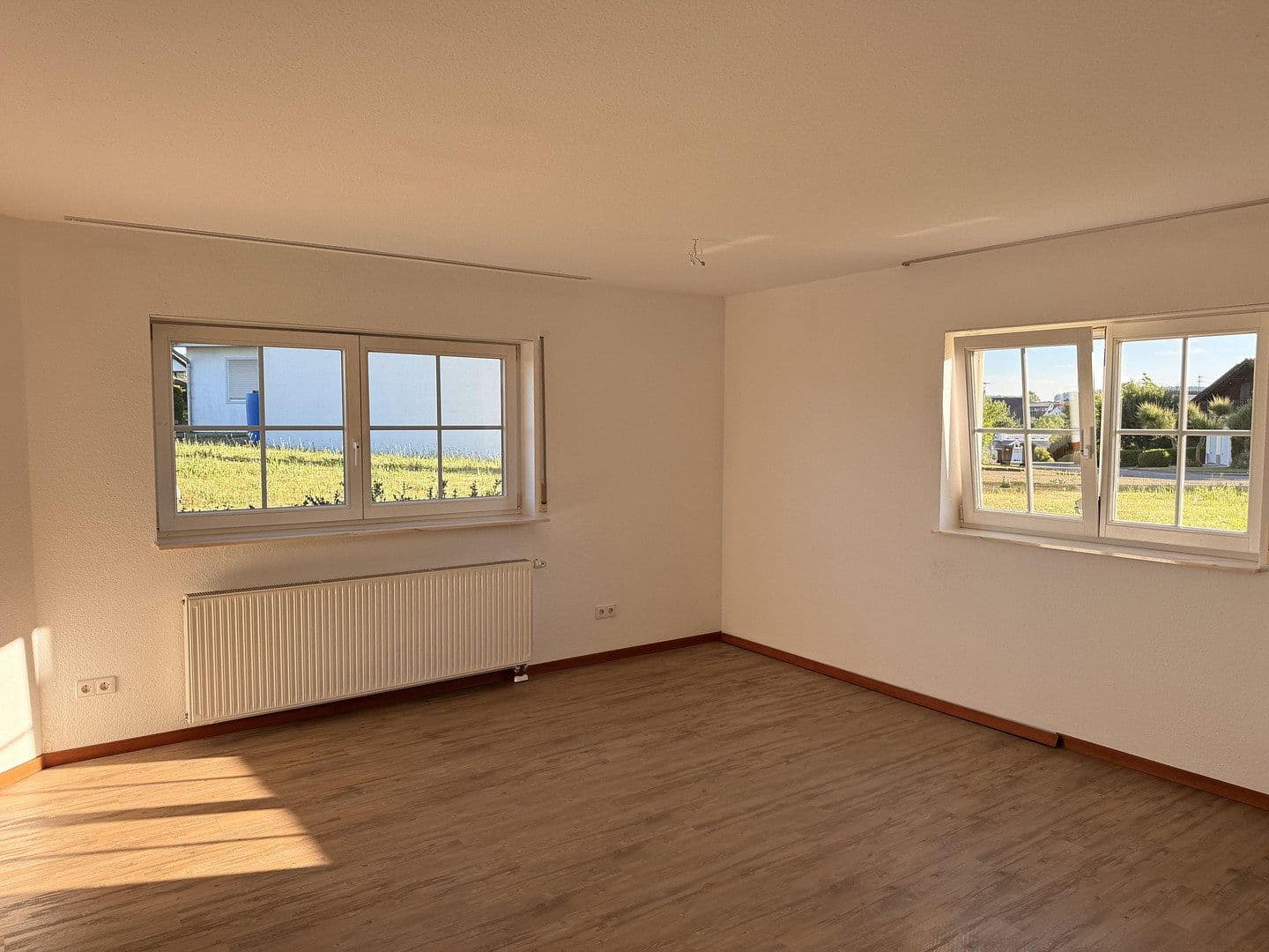 Prenájom bytu 2-izbový 77 m², Bösingen, Bádensko-Wurttembersko Prenájom bytu 2-izbový 77 m², Bösingen, Bádensko-Wurttembersko