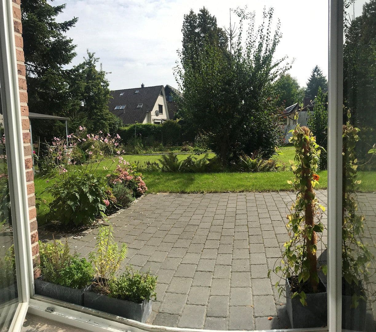 Prenájom domu 130 m², pozemek 250 m², Wilhelmstraße, Tornesch, Šlezvicko-Holštajnsko Prenájom domu 130 m², pozemek 250 m², Wilhelmstraße, Tornesch, Šlezvicko-Holštajnsko