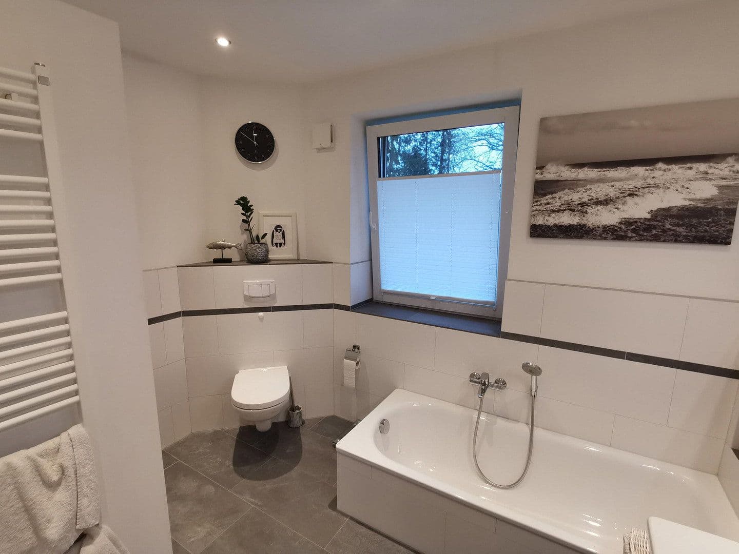 Prenájom domu 130 m², pozemek 250 m², Wilhelmstraße, Tornesch, Šlezvicko-Holštajnsko Prenájom domu 130 m², pozemek 250 m², Wilhelmstraße, Tornesch, Šlezvicko-Holštajnsko