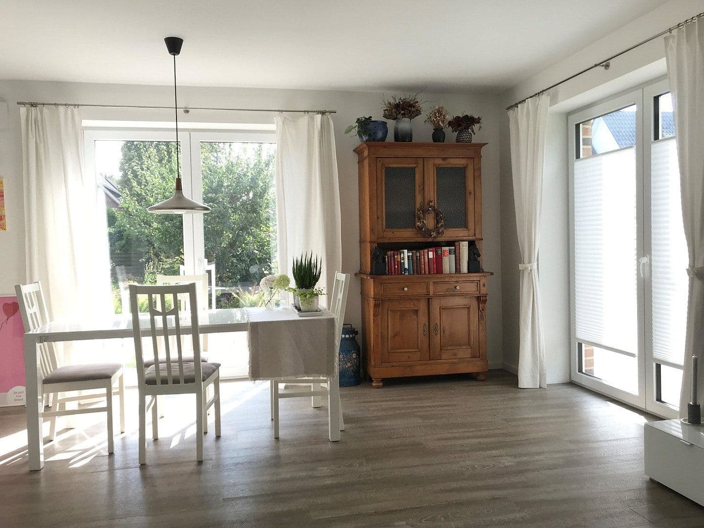 Prenájom domu 130 m², pozemek 250 m², Wilhelmstraße, Tornesch, Šlezvicko-Holštajnsko Prenájom domu 130 m², pozemek 250 m², Wilhelmstraße, Tornesch, Šlezvicko-Holštajnsko