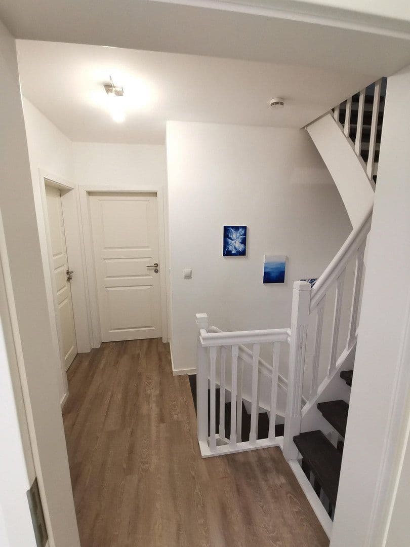 Prenájom domu 130 m², pozemek 250 m², Wilhelmstraße, Tornesch, Šlezvicko-Holštajnsko Prenájom domu 130 m², pozemek 250 m², Wilhelmstraße, Tornesch, Šlezvicko-Holštajnsko