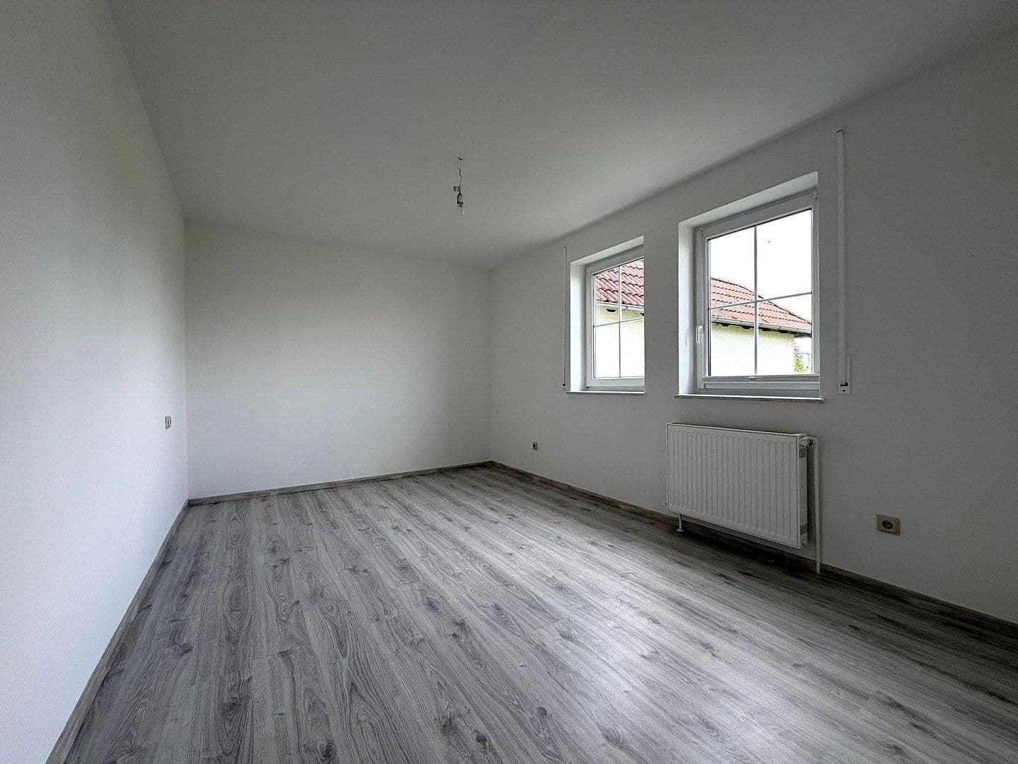 Prenájom bytu 3-izbový 86 m², Udenborner Str. 4, Wabern, Hesensko Prenájom bytu 3-izbový 86 m², Udenborner Str. 4, Wabern, Hesensko