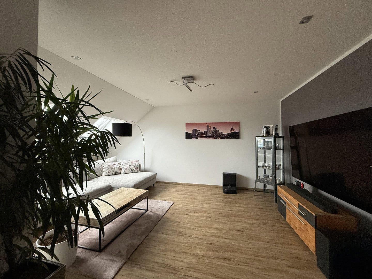 Predaj bytu 3-izbový 95 m², Hagenbüchach, Bavorsko Predaj bytu 3-izbový 95 m², Hagenbüchach, Bavorsko