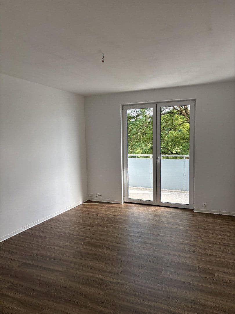 Prenájom bytu 3-izbový 62 m², Straße der DSF 32, Güstrow, Meklenbursko-Predpomoransko Prenájom bytu 3-izbový 62 m², Straße der DSF 32, Güstrow, Meklenbursko-Predpomoransko