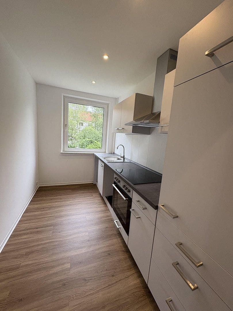 Prenájom bytu 3-izbový 62 m², Straße der DSF 32, Güstrow, Meklenbursko-Predpomoransko Prenájom bytu 3-izbový 62 m², Straße der DSF 32, Güstrow, Meklenbursko-Predpomoransko