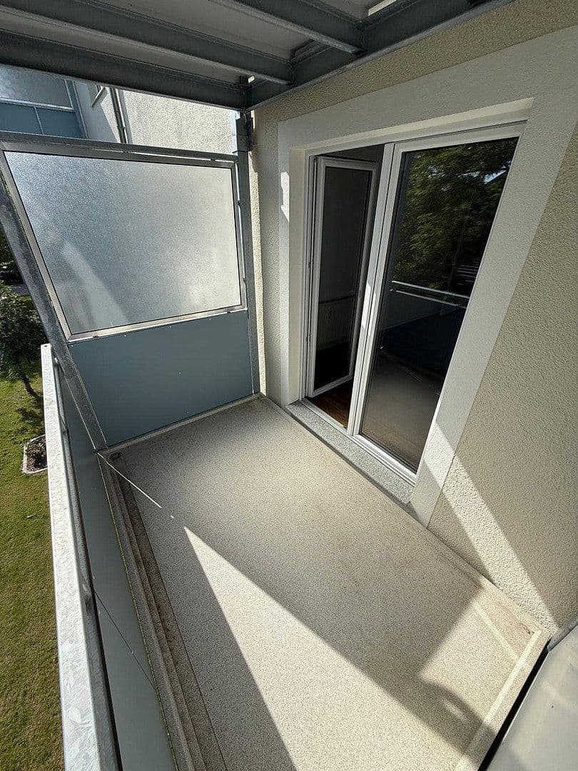 Prenájom bytu 3-izbový 62 m², Straße der DSF 32, Güstrow, Meklenbursko-Predpomoransko Prenájom bytu 3-izbový 62 m², Straße der DSF 32, Güstrow, Meklenbursko-Predpomoransko
