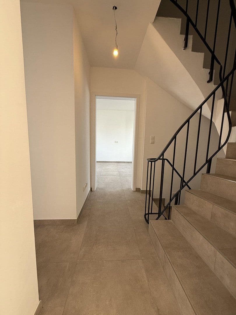 Predaj domu 105 m², pozemek 209 m², Langenhagen, Dolné Sasko Predaj domu 105 m², pozemek 209 m², Langenhagen, Dolné Sasko