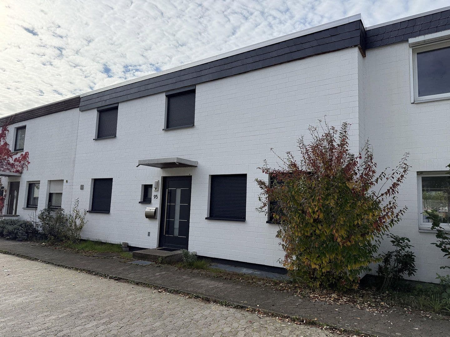 Predaj domu 105 m², pozemek 209 m², Langenhagen, Dolné Sasko Predaj domu 105 m², pozemek 209 m², Langenhagen, Dolné Sasko